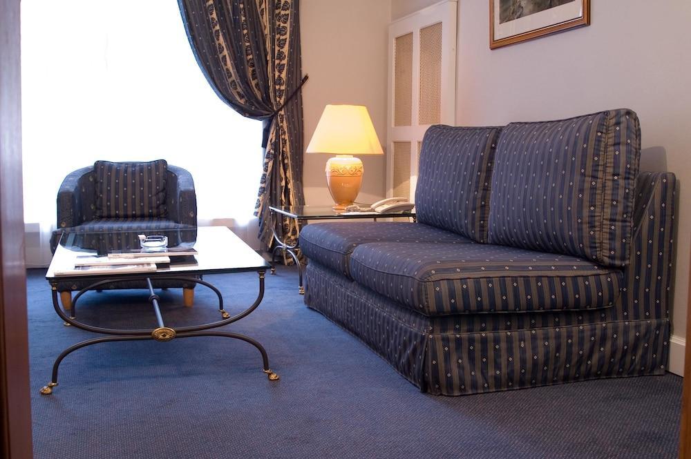 Grand Hotel Ukraine Dnipro Extérieur photo
