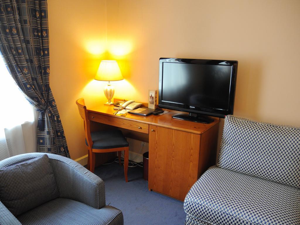 Grand Hotel Ukraine Dnipro Extérieur photo