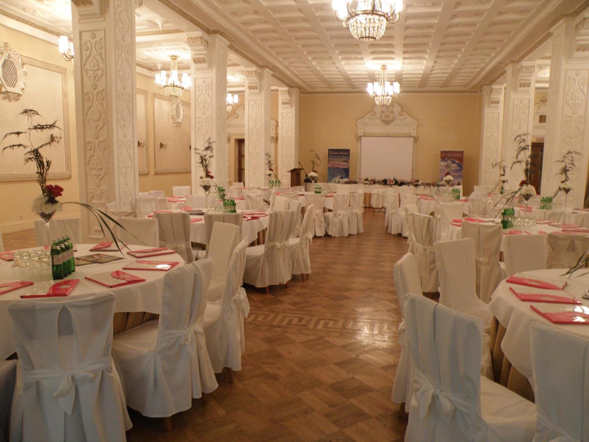 Grand Hotel Ukraine Dnipro Extérieur photo