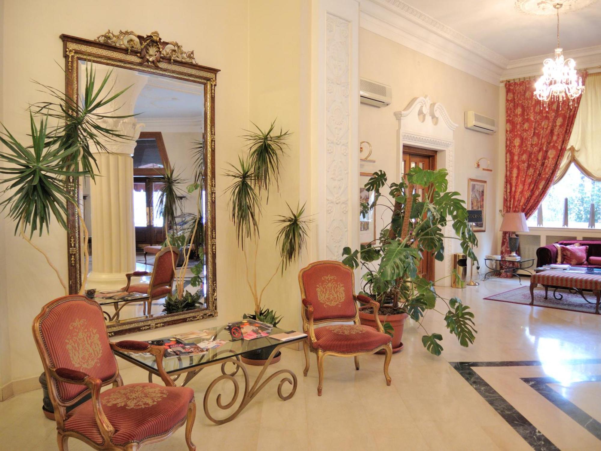 Grand Hotel Ukraine Dnipro Extérieur photo