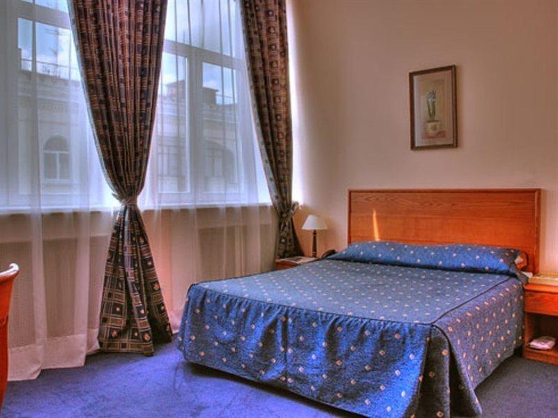 Grand Hotel Ukraine Dnipro Extérieur photo