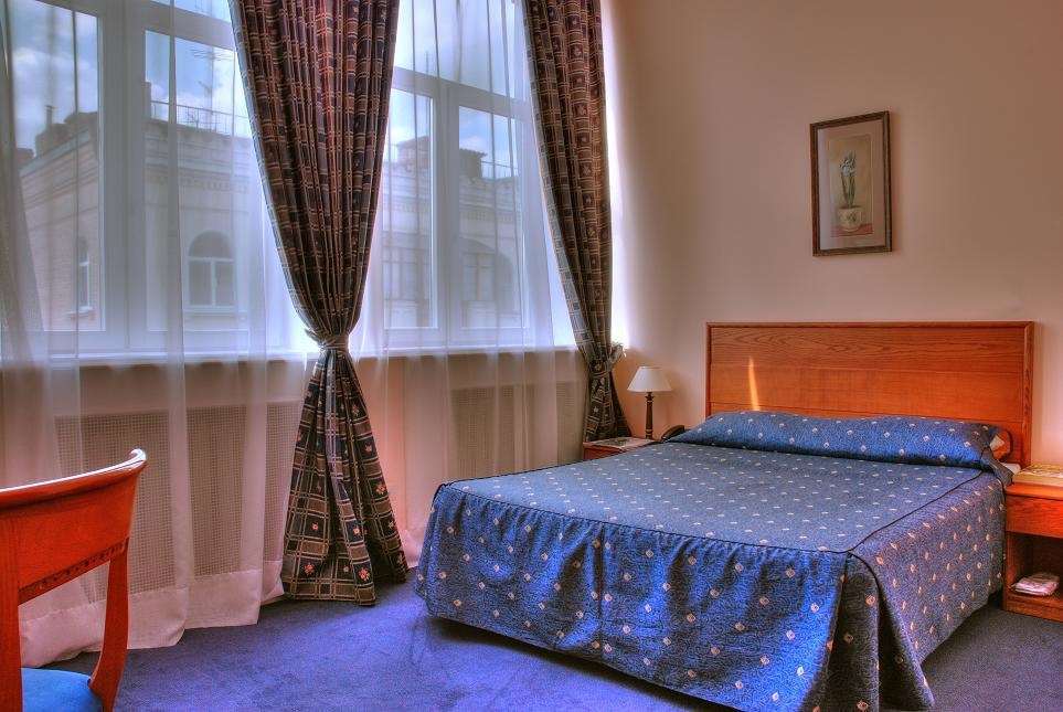 Grand Hotel Ukraine Dnipro Chambre photo