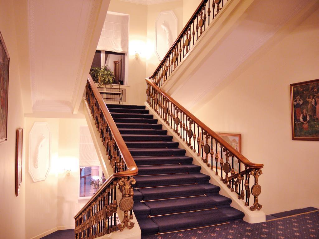 Grand Hotel Ukraine Dnipro Extérieur photo